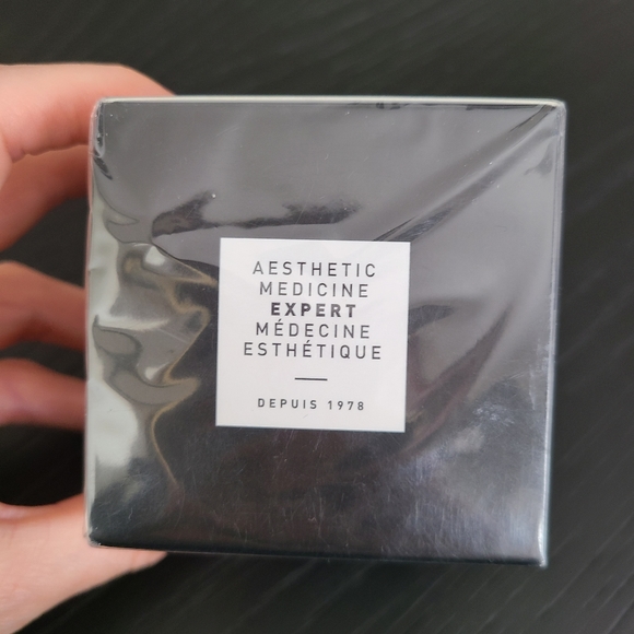 Filorga Hydra-Hyal hydrating plumping cream - Picture 2 of 5